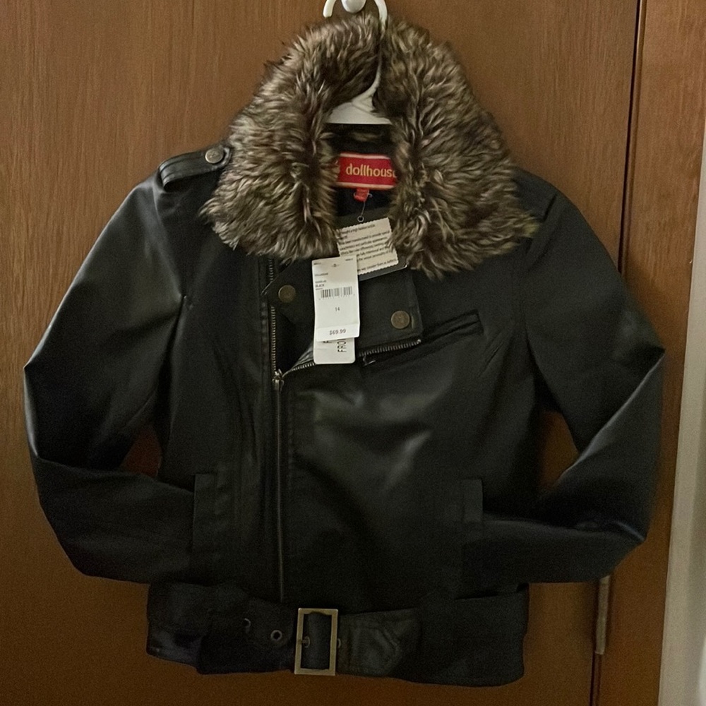 Girls Dollhouse brand Faux Fur Trim Black Jacket w/belt
